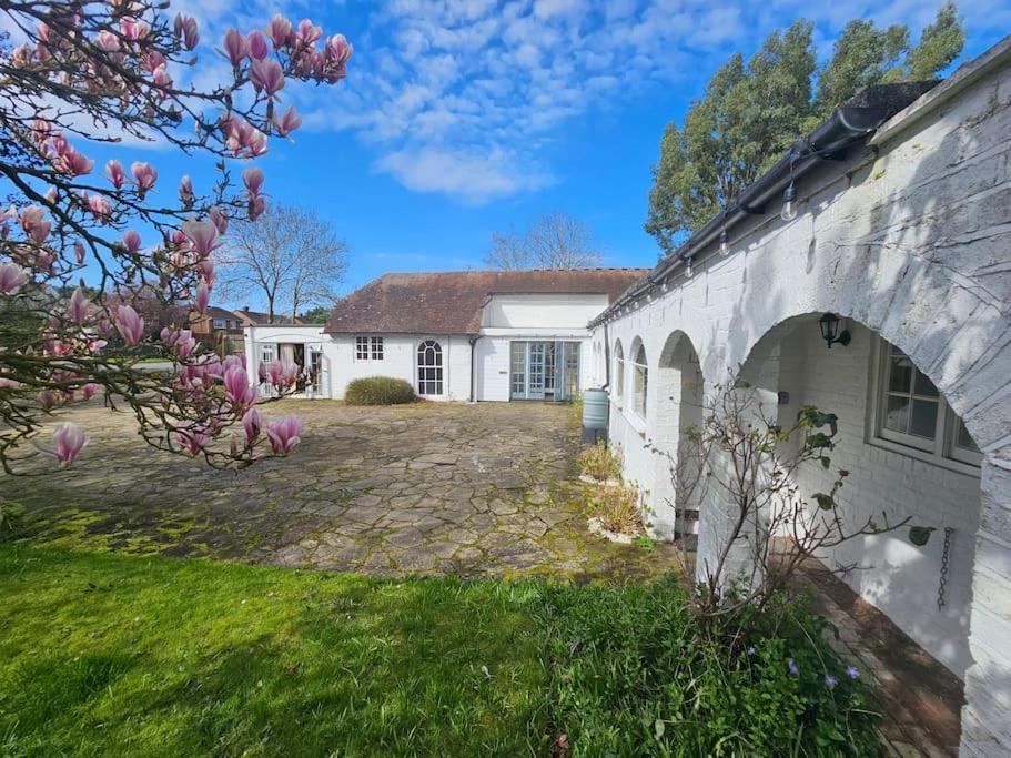 English Farmhouse Cottage Guildford Luaran gambar