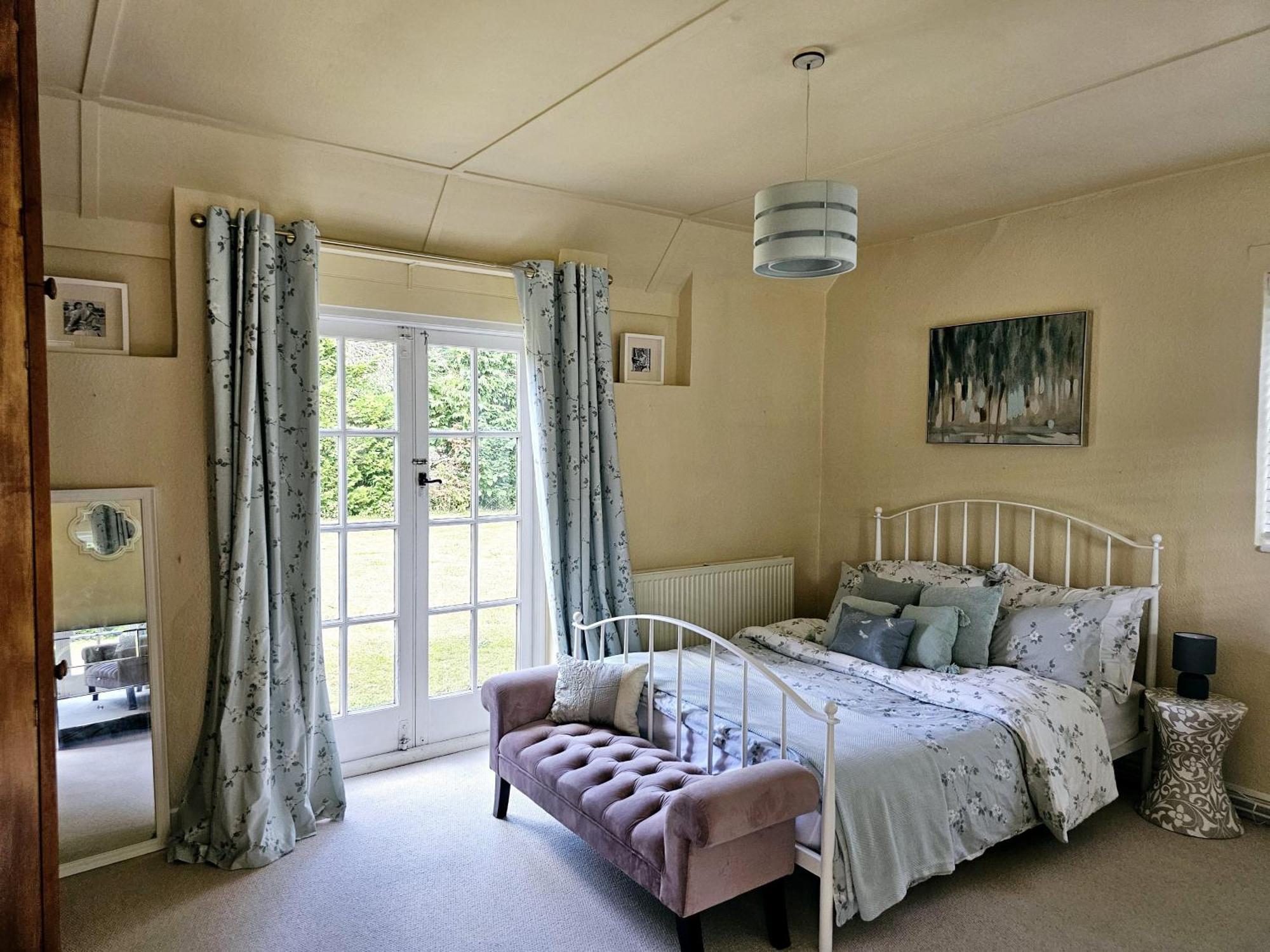 English Farmhouse Cottage Guildford Luaran gambar