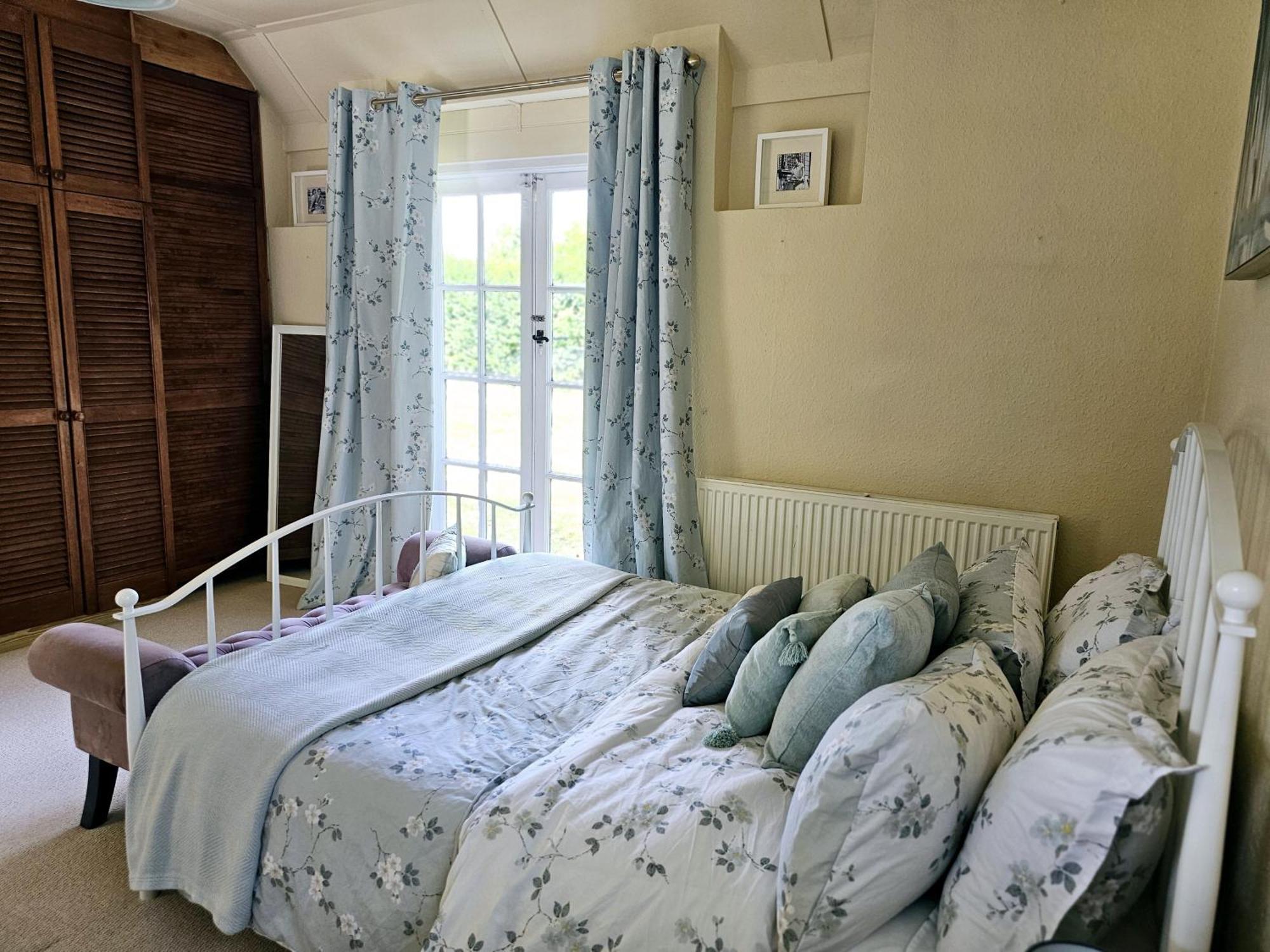English Farmhouse Cottage Guildford Luaran gambar